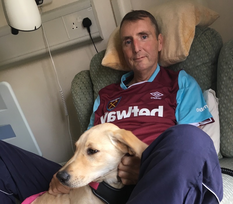 david-in-inpatient-unit-with-dog-lilly