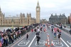 runners-and-spectators-in-front-of-big-ben