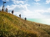 participants-hiking-downhill-on-the-isle-of-wight-ultra-challenge
