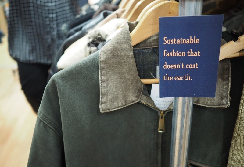 jacket-with-label-reading-sustainable-fashion-that-doesnt-cost-the-earth