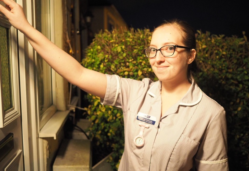 tallulah-night-nurse-knocks-on-patient-door