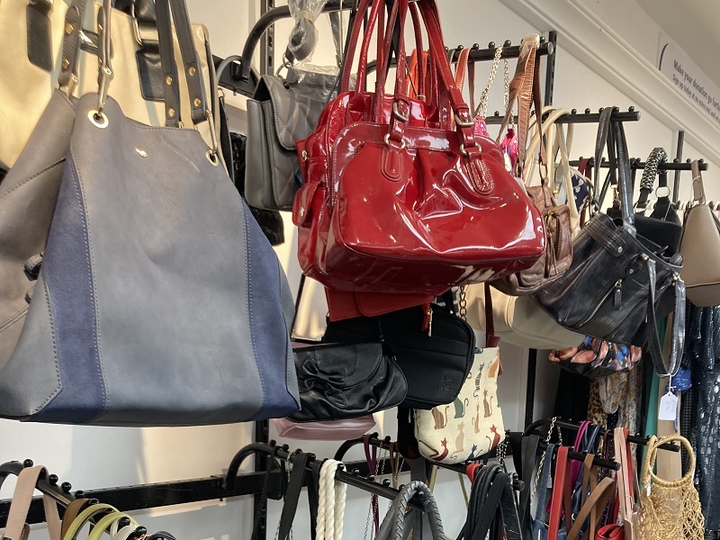 bags-and-accessories-on-sale-in-a-shop